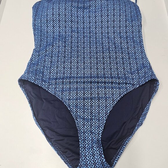 La Blanca Charmed Coast Lingerie Mio with Color-Coated Beads One-Piece Swimsuit - Picture 5 of 9